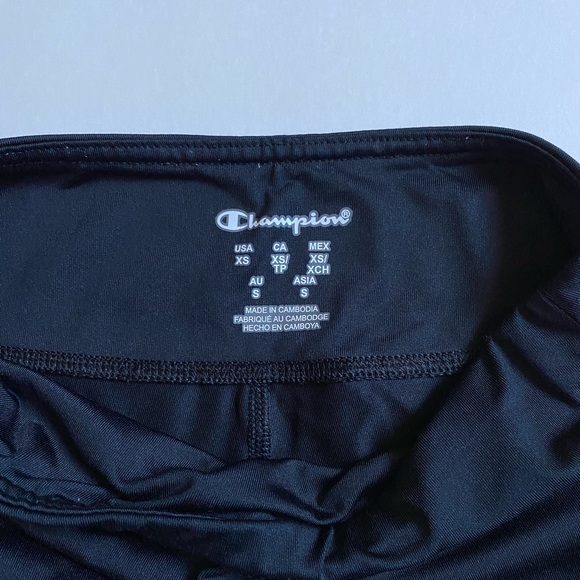 Champion Capris - Picture 4 of 5